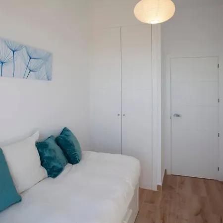 Appartement New In Pueblo With Views Benalmádena